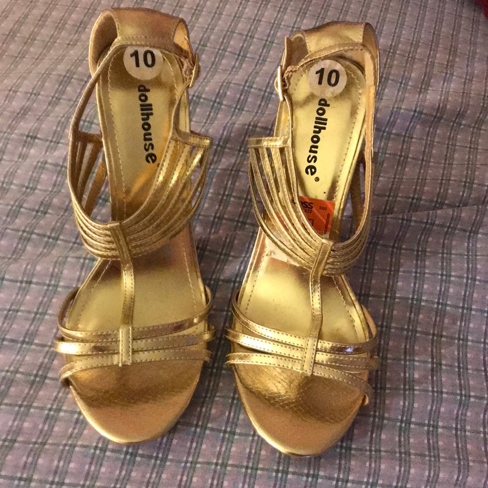 Never worn shoes